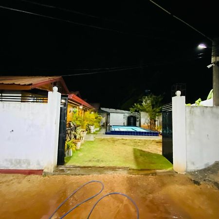 Alffa Guest Inn Trincomalee Esterno foto