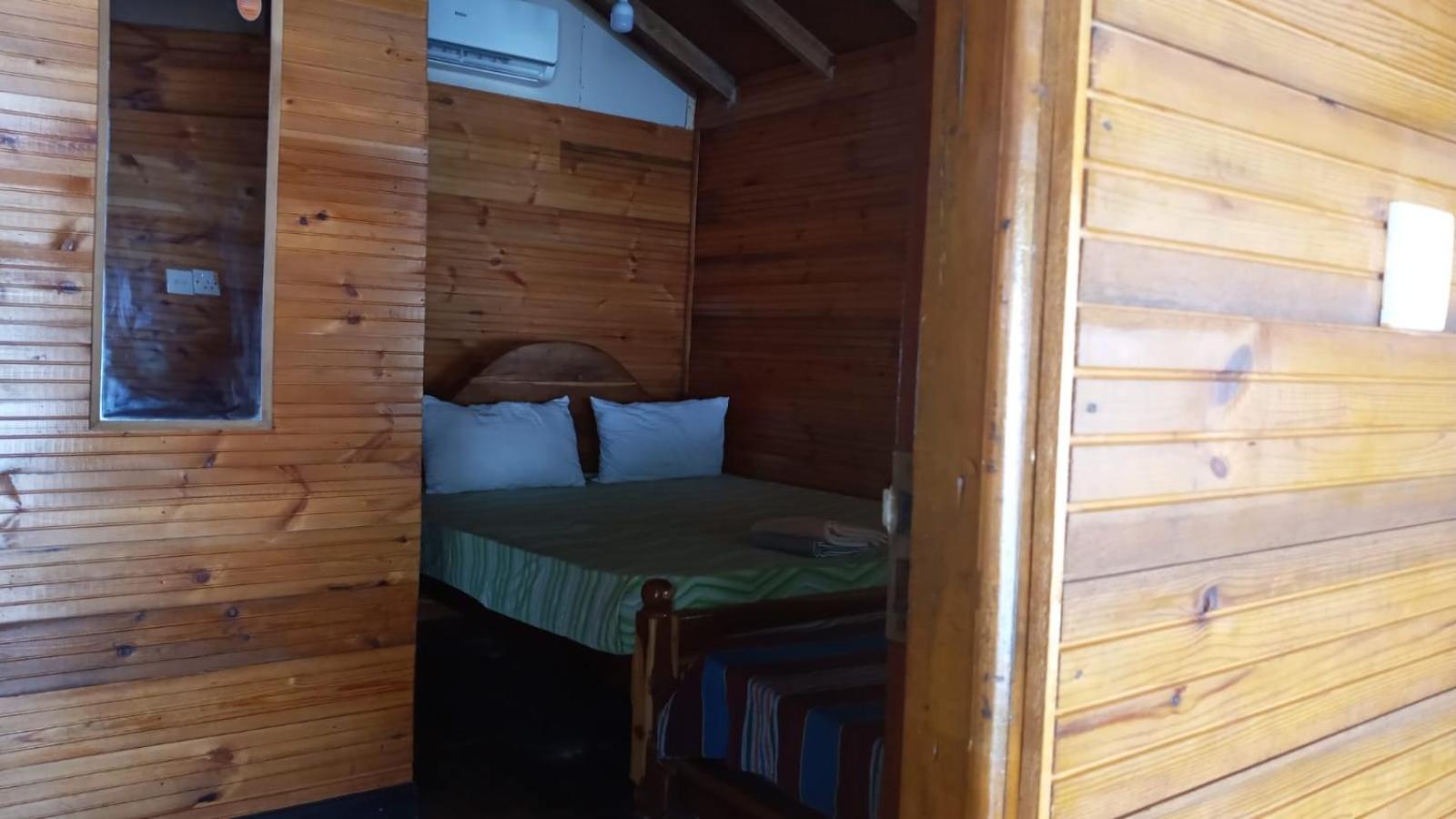 Alffa Guest Inn Trincomalee Esterno foto