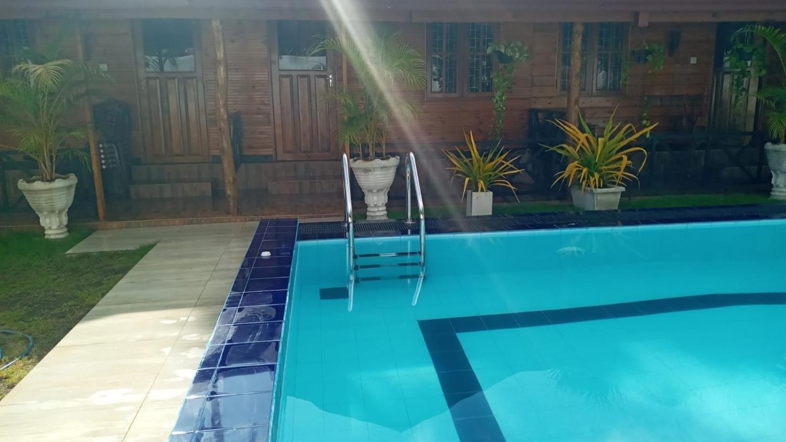 Alffa Guest Inn Trincomalee Esterno foto