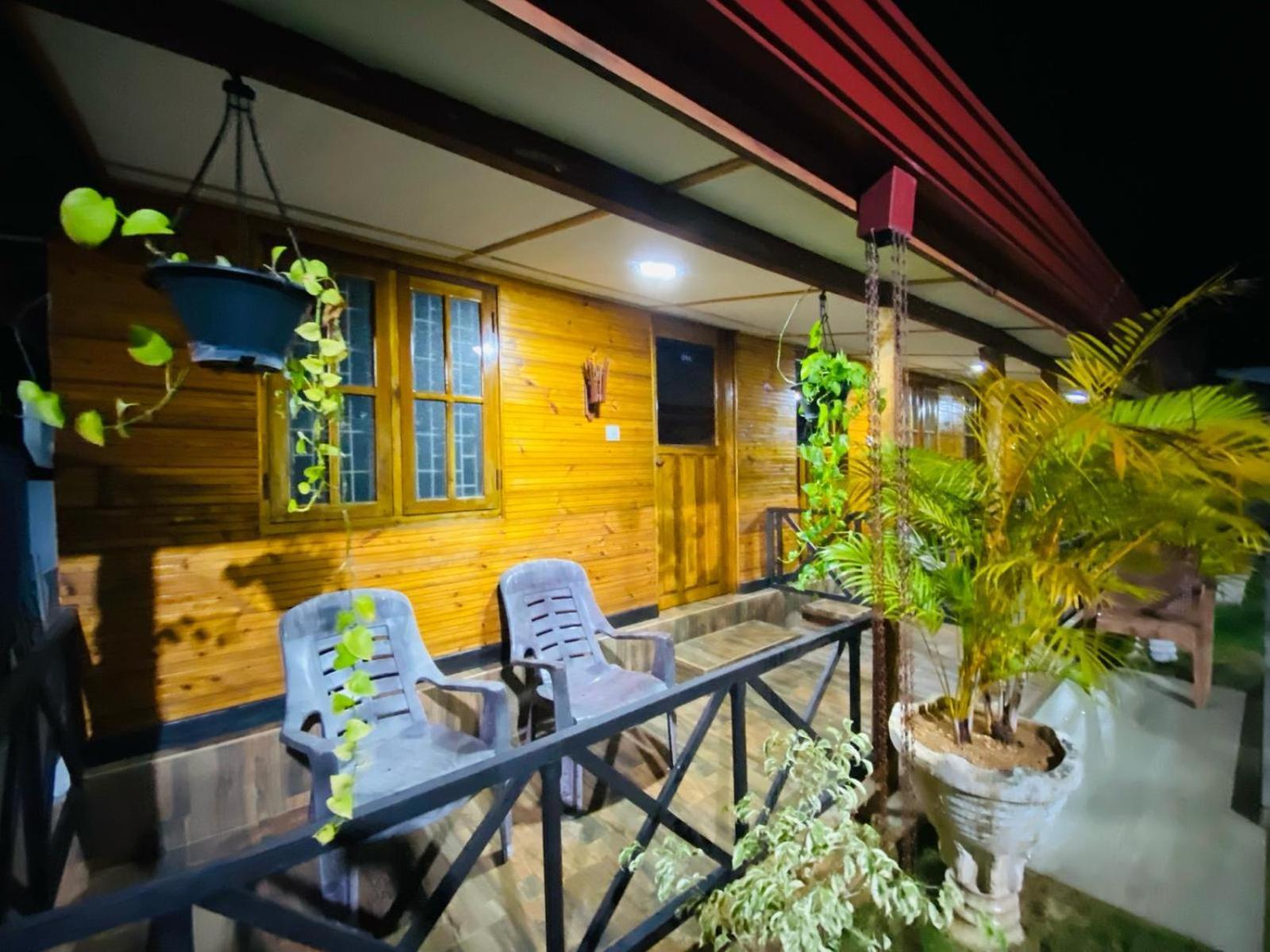 Alffa Guest Inn Trincomalee Esterno foto